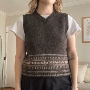 Vintage wool sweater vest